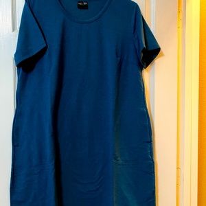 2x T Shirt Dress with Pockets